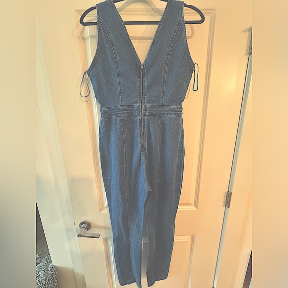 Windsor denim jumpsuit, size large. - Picture 2 of 3